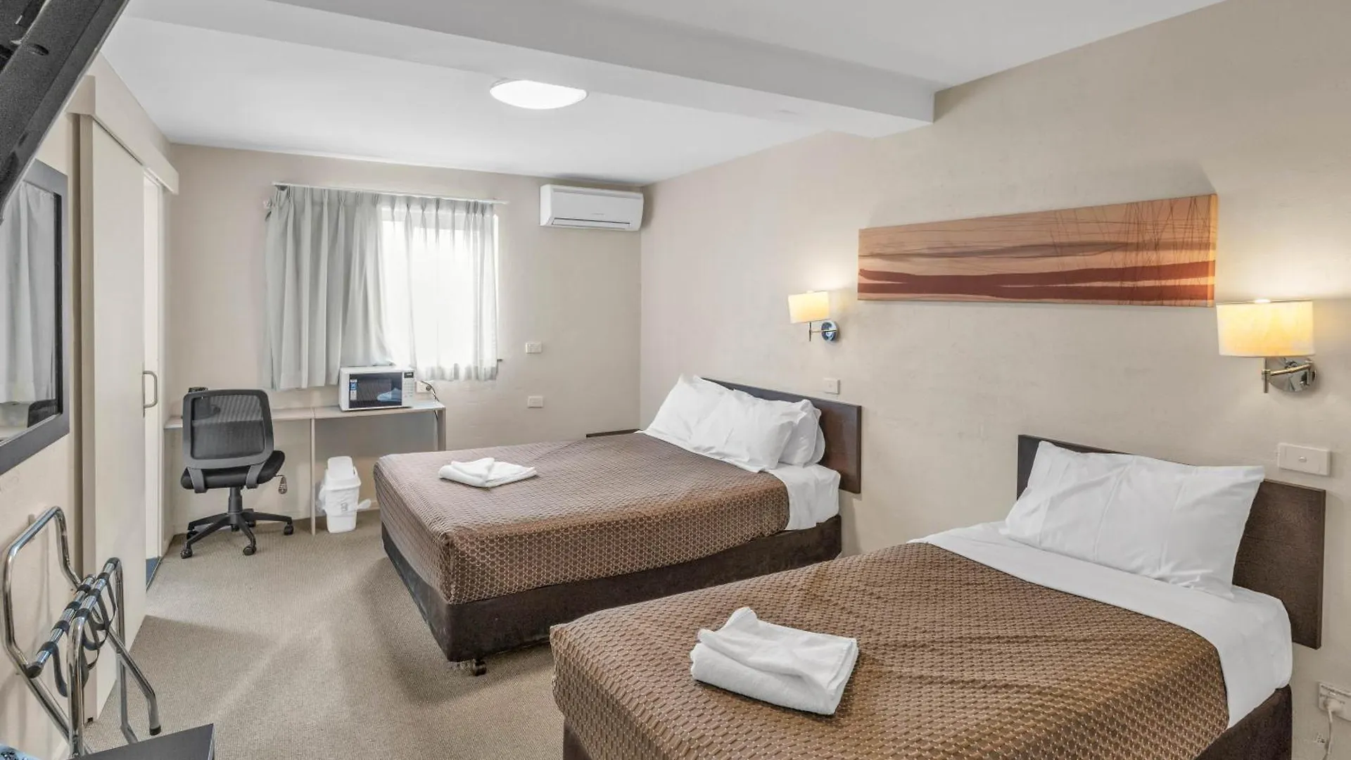Tall Trees Ainslie Motel Canberra Hotel