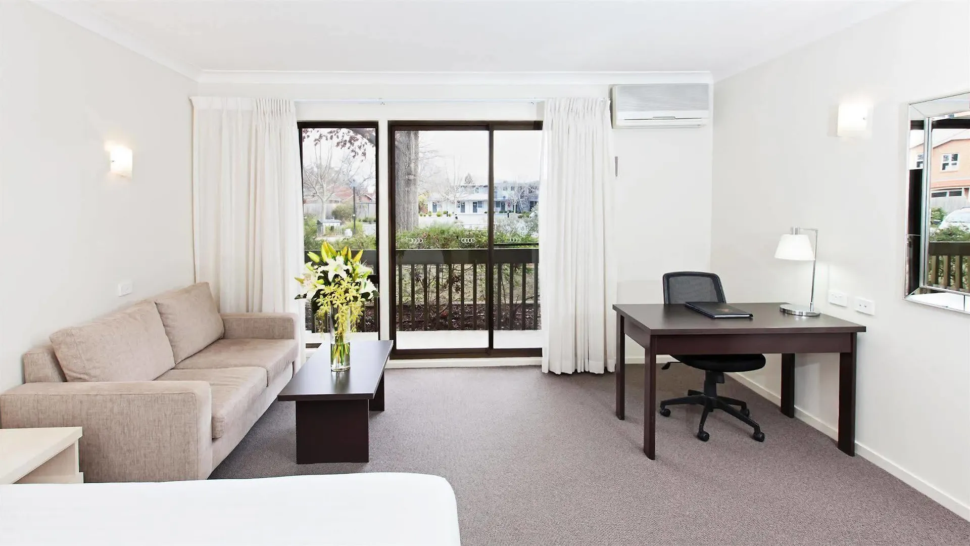 Hotel Tall Trees Ainslie Motel Canberra