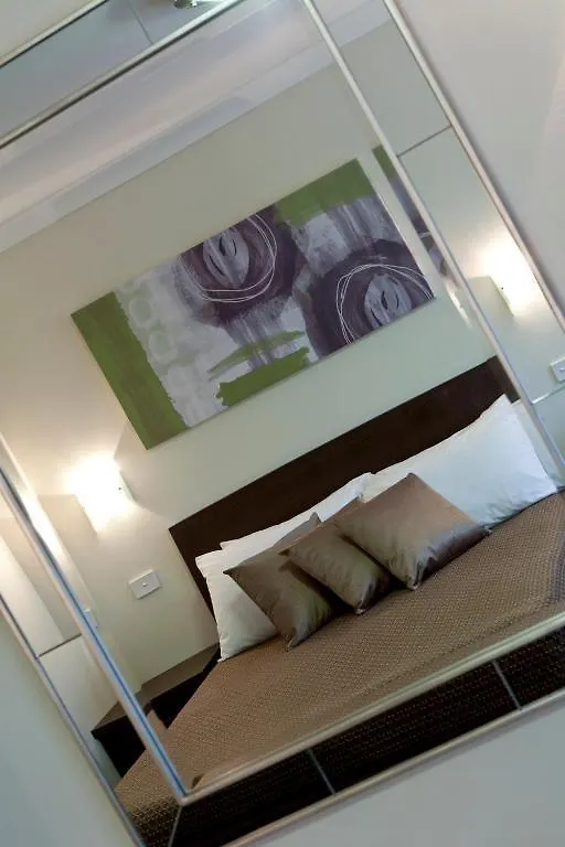 Ibis Styles Canberra Tall Trees Hotel