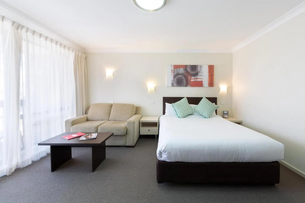 Tall Trees Ainslie Motel Canberra 4*,